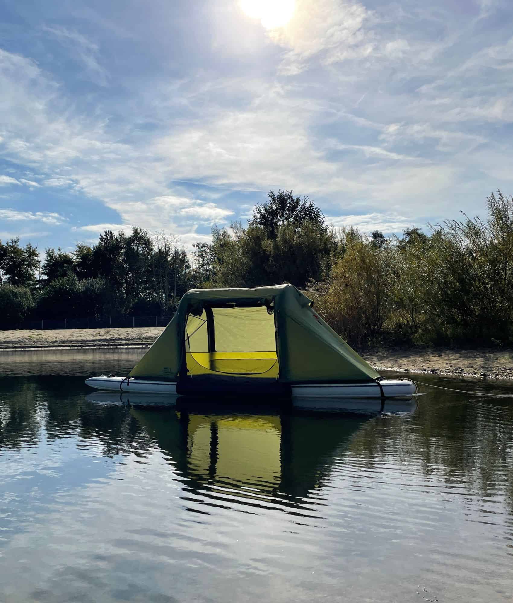 sup- tent on water